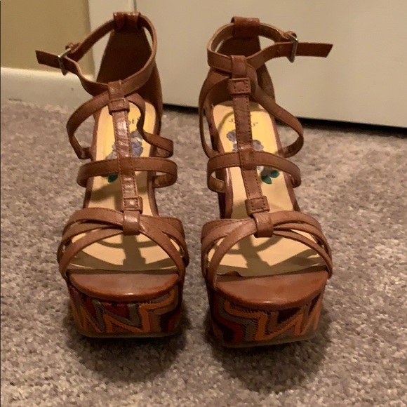 Wedges - Picture 2 of 3